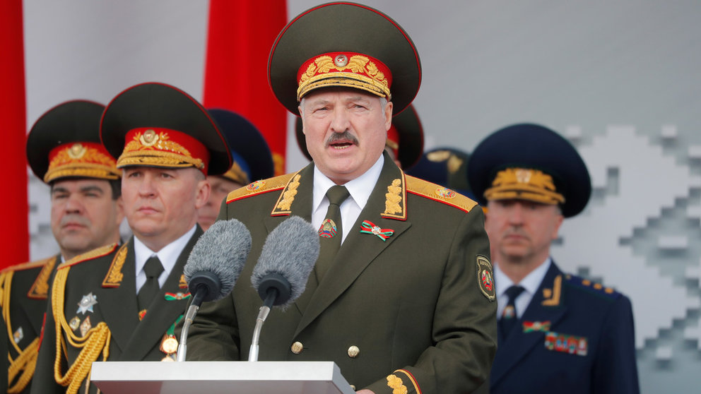 Belarusian President Alexander Lukashenko attends the Victory Day parade, which marks the anniversary of the victory over Nazi Germany in World War Two, amid the coronavirus disease (COVID-19) outbreak, in Minsk, Belarus May 9, 2020. REUTERS/Vasily Fedosenko