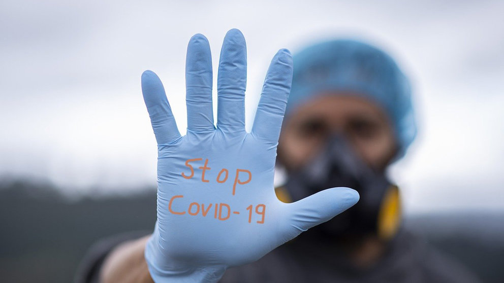 coronavirus-Covid-stop-hands-glove-mask-health