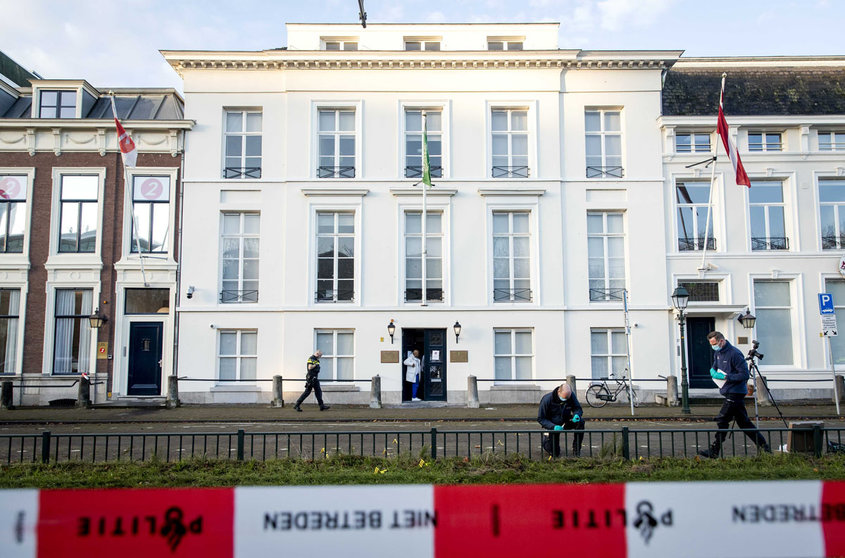 12 November 2020, Netherlands, The Hague: Police officers investigate outside the Saudi Arabian embassy in The Hague, after several shots were fired at the embassy. Bullets have been fired at several windows and bullet casings have been recovered. Photo: Sem Van Der Wal/dpa.