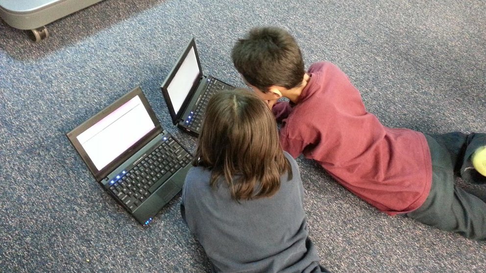 children-computer-laptop