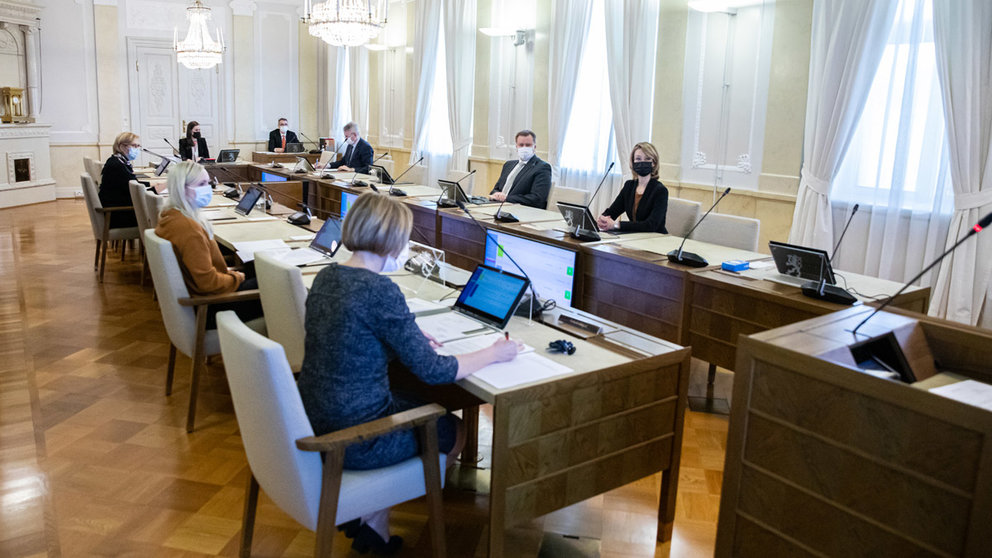 Sanna Marin's cabinet, during their meeting on Monday. Photo: Lauri Heikkinen/Vnk.