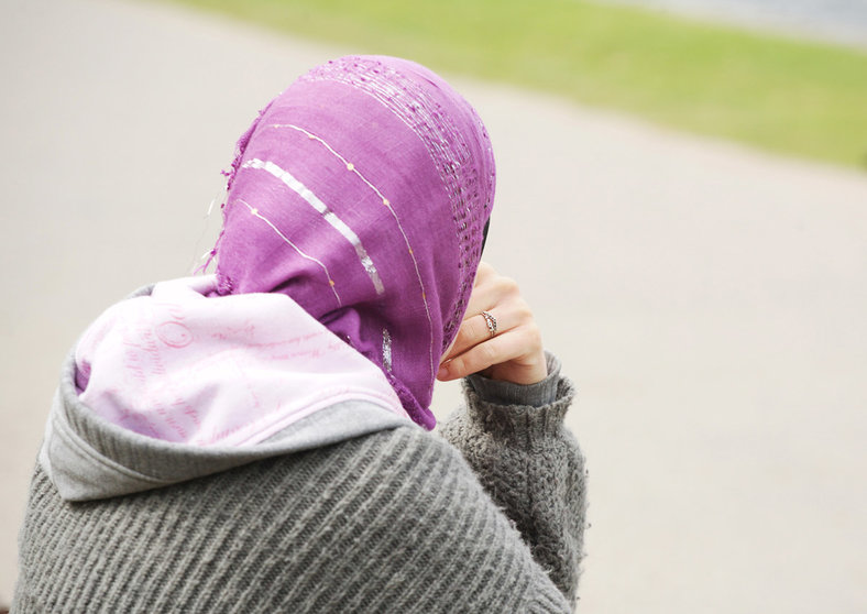 Headscarfs in Germany Photo: Wolfram Steinberg/dpa.