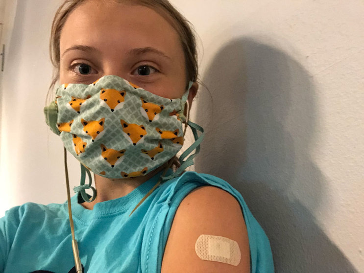 Climate activist Greta Thunberg after receiving her first Covid-19 vaccine does. Photo: Twitter/@GretaThunberg.