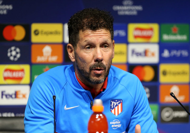 04 April 2022, United Kingdom, Manchester: Atletico Madrid manager Diego Simeone speaks during a press conference at the Etihad Stadium ahead of Tuesday's UEFA Champions League quarter-final first leg soccer match against Manchester City. Photo: Nigel French/PA Wire/dpa.